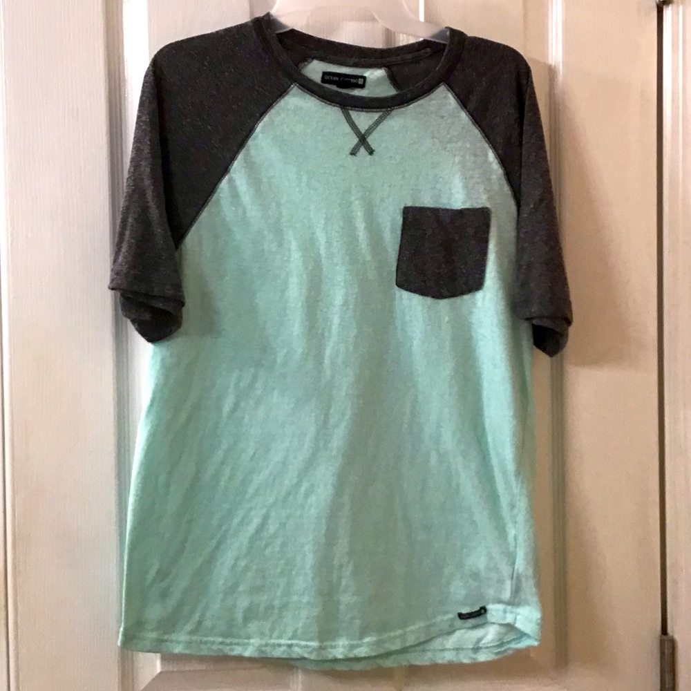 Adorable Ocean Current Lightweight Top